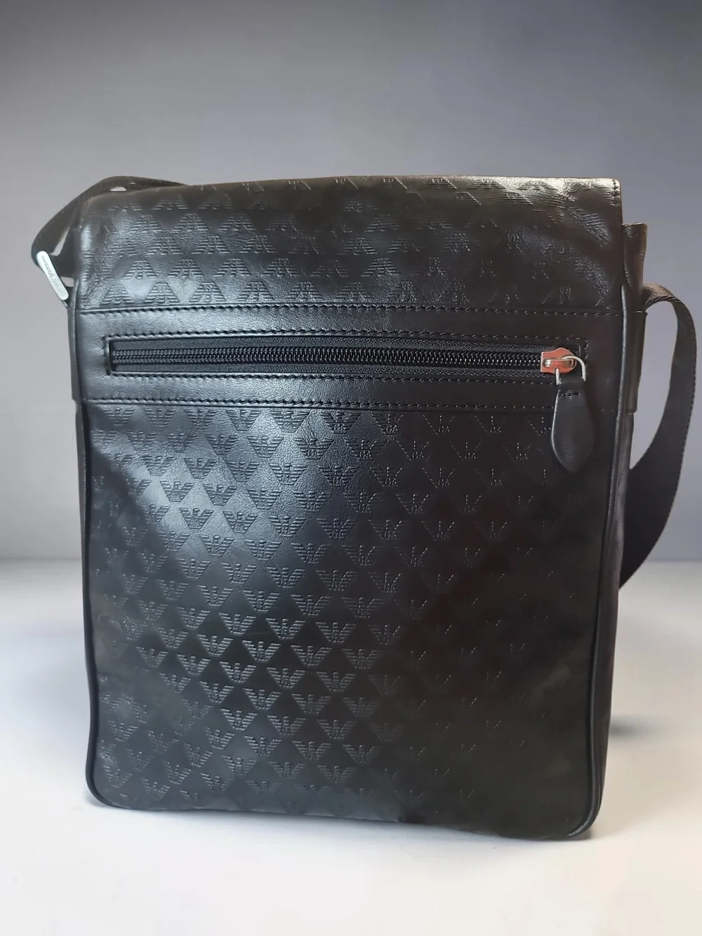 Emporio Armani Black Mens Crossbody Messenger Bag Like New